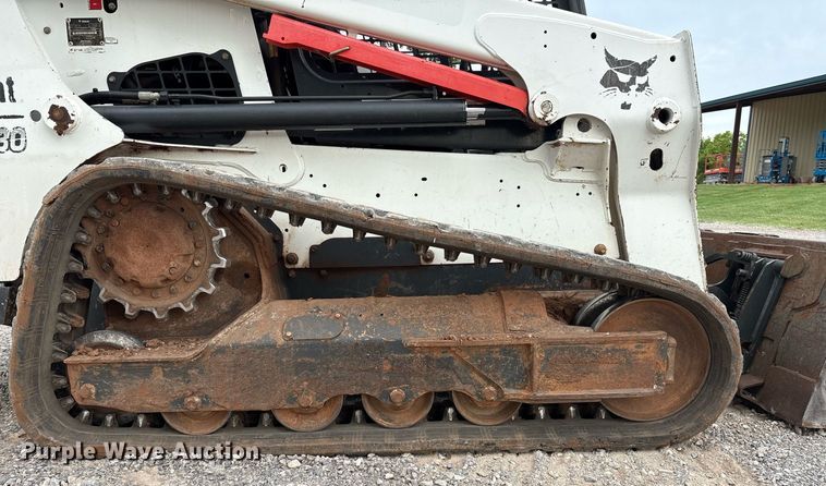 image for item EM2627 2017 Bobcat T630 tracked skid steer loader