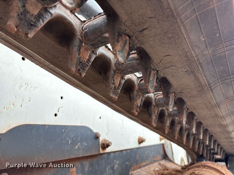 image for item EM2627 2017 Bobcat T630 tracked skid steer loader