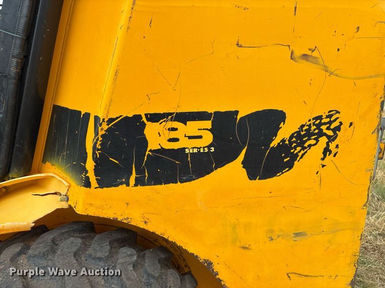 image for item EM2631 1999 JCB 185 Robot Series 3 skid steer loader