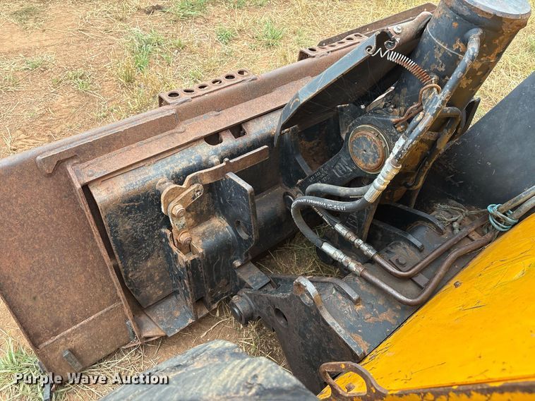 image for item EM2631 1999 JCB 185 Robot Series 3 skid steer loader