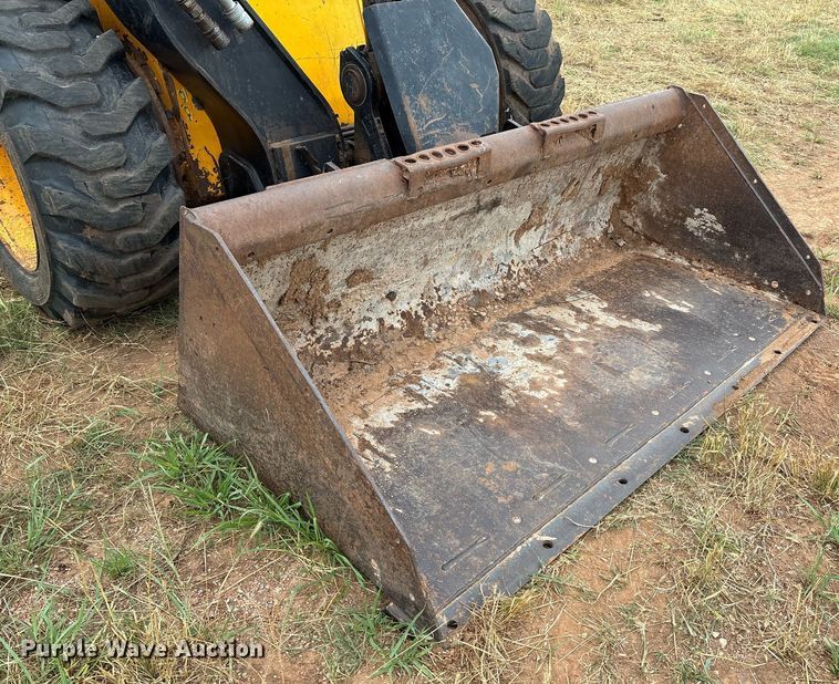 image for item EM2631 1999 JCB 185 Robot Series 3 skid steer loader