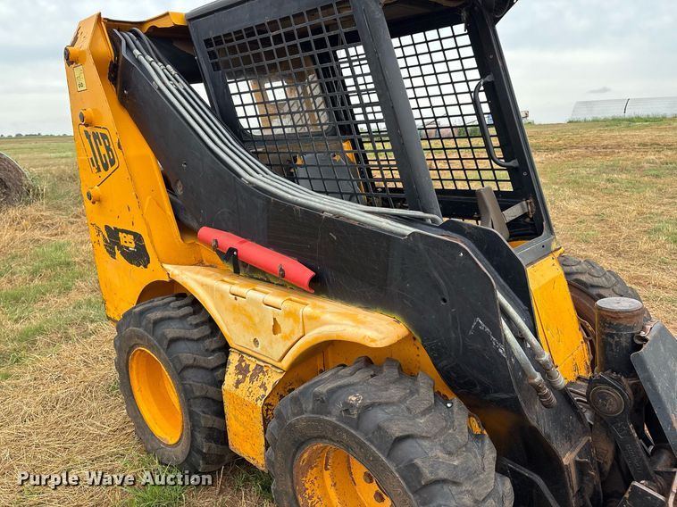 image for item EM2631 1999 JCB 185 Robot Series 3 skid steer loader