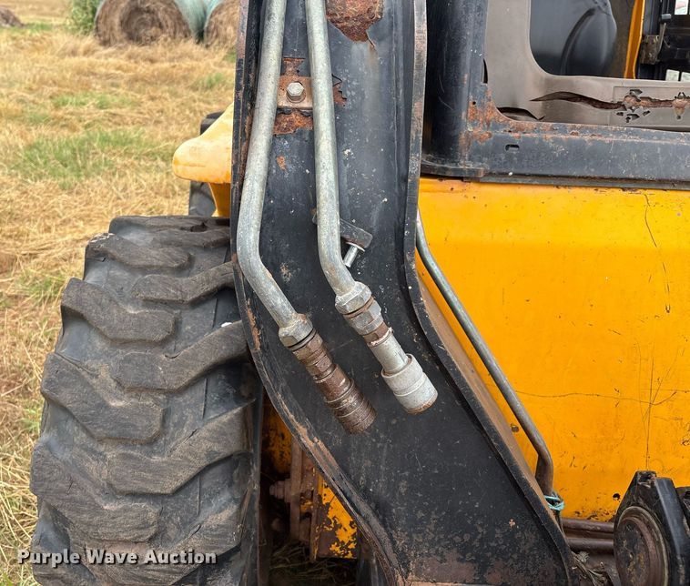 image for item EM2631 1999 JCB 185 Robot Series 3 skid steer loader