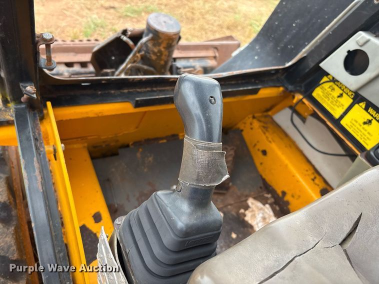 image for item EM2631 1999 JCB 185 Robot Series 3 skid steer loader