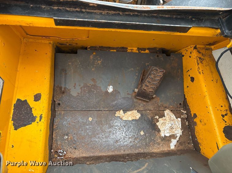 image for item EM2631 1999 JCB 185 Robot Series 3 skid steer loader