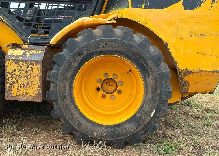 image for item EM2631 1999 JCB 185 Robot Series 3 skid steer loader