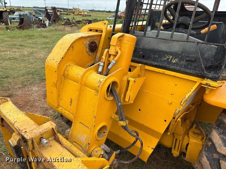 image for item EM2634 1998 JCB 520 telehandler