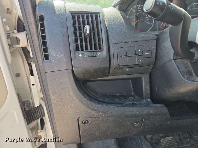 image for item EM7090 2015 Dodge  ProMaster 1500 utility van