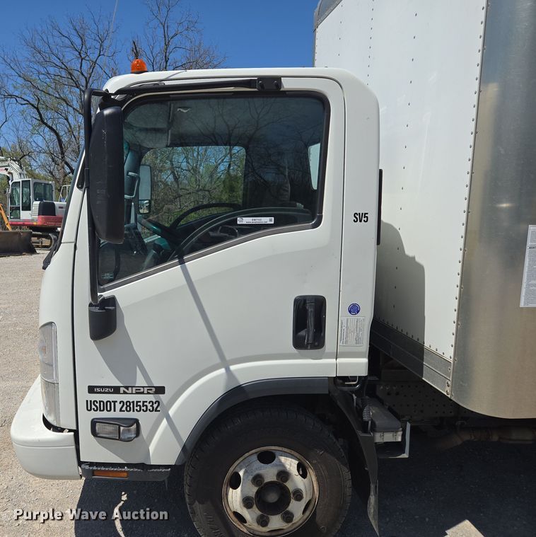 image for item EM7103 2019 Isuzu  NPR  box truck