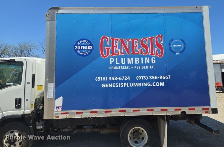 image for item EM7103 2019 Isuzu  NPR  box truck