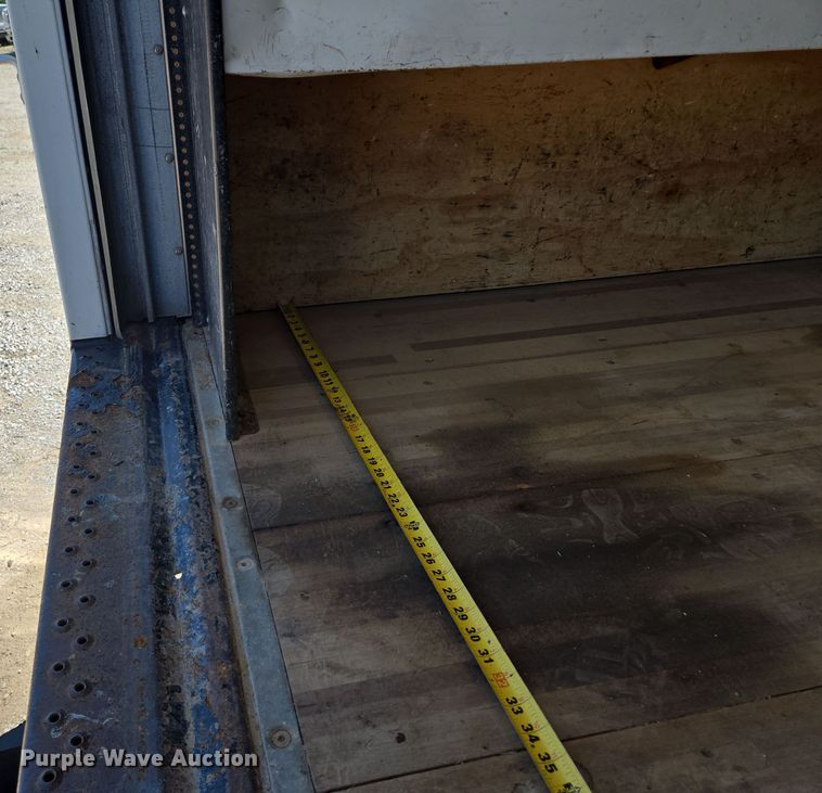 image for item EM7103 2019 Isuzu  NPR  box truck