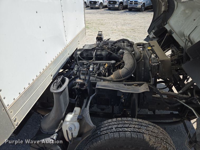 image for item EM7103 2019 Isuzu  NPR  box truck