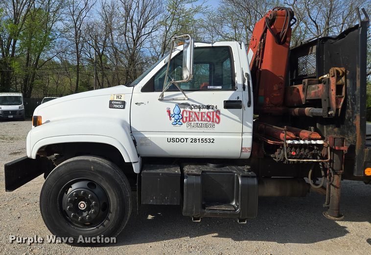image for item EM7107 1997 GMC C7500 crane truck