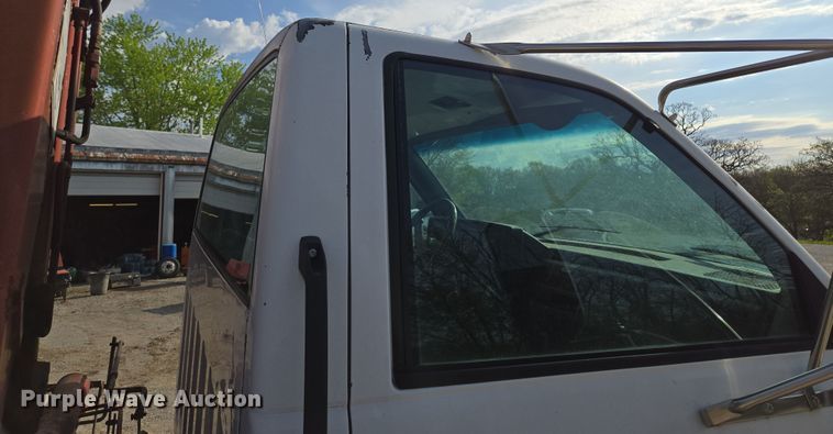 image for item EM7107 1997 GMC C7500 crane truck