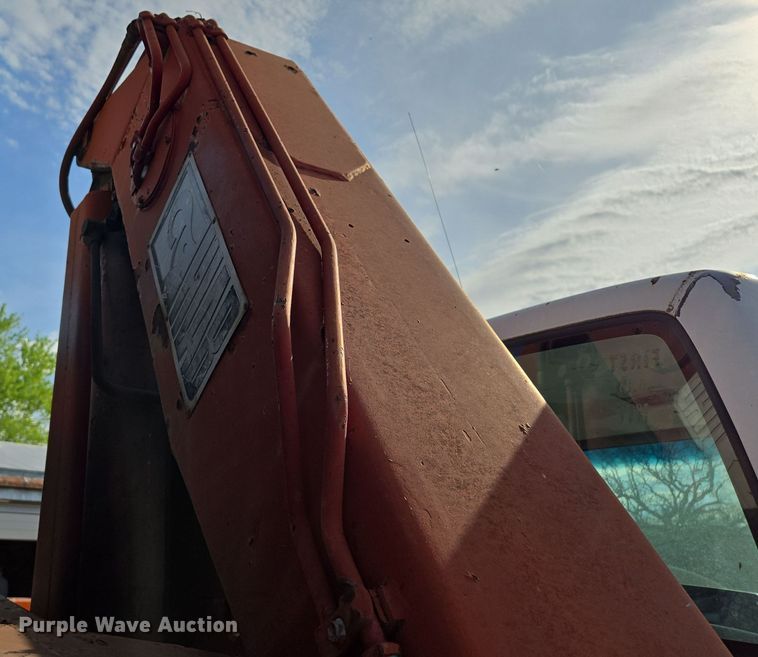 image for item EM7107 1997 GMC C7500 crane truck