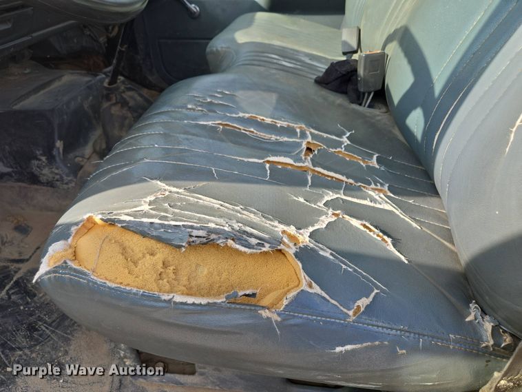 image for item EM7107 1997 GMC C7500 crane truck