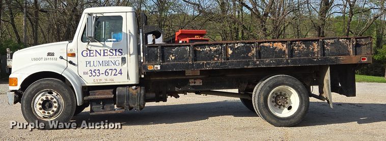 image for item EM7108 1995 International  4700 DT466 dump flatbed truck