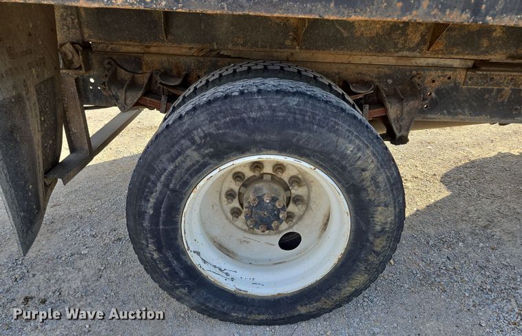 image for item EM7108 1995 International  4700 DT466 dump flatbed truck