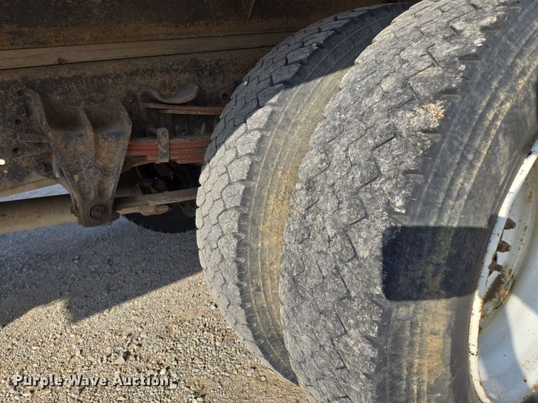 image for item EM7108 1995 International  4700 DT466 dump flatbed truck