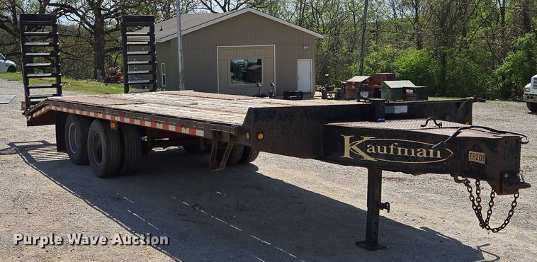 image for item EM7109 2014 Kaufman equipment trailer
