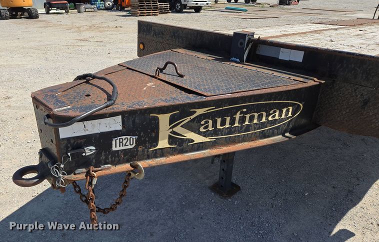 image for item EM7109 2014 Kaufman equipment trailer