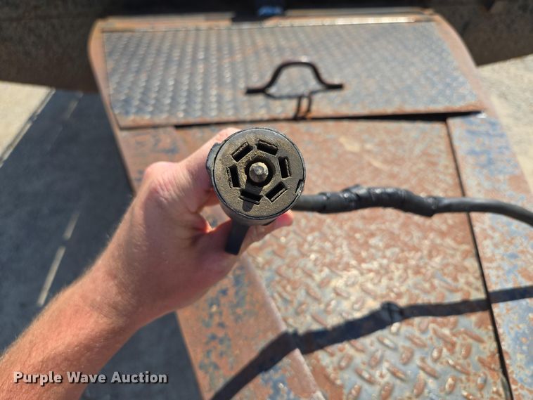 image for item EM7109 2014 Kaufman equipment trailer