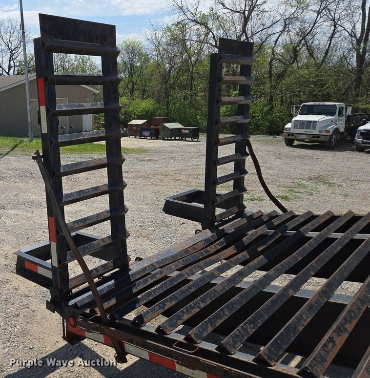 image for item EM7109 2014 Kaufman equipment trailer