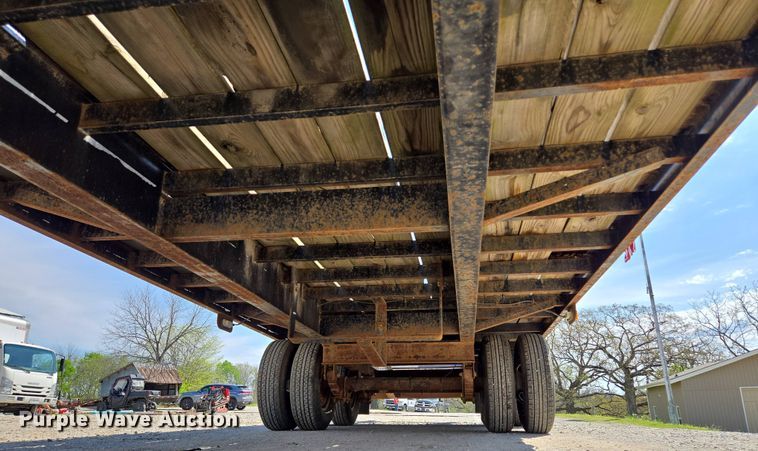 image for item EM7109 2014 Kaufman equipment trailer