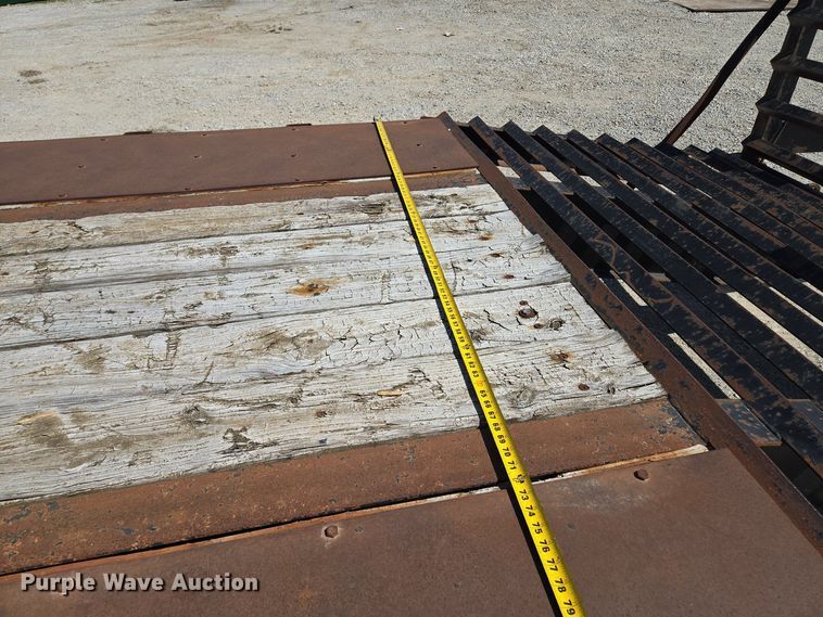 image for item EM7109 2014 Kaufman equipment trailer