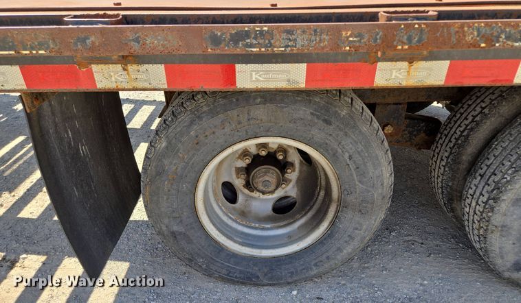 image for item EM7109 2014 Kaufman equipment trailer