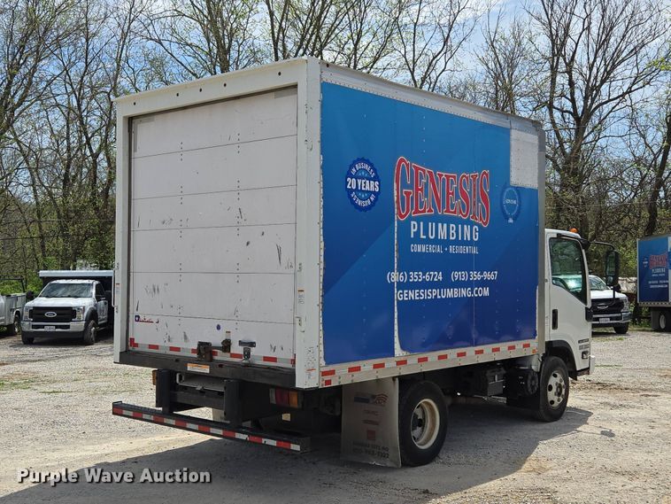 image for item EM7150 2019 Isuzu  NPR box truck