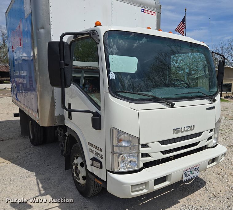 image for item EM7150 2019 Isuzu  NPR box truck