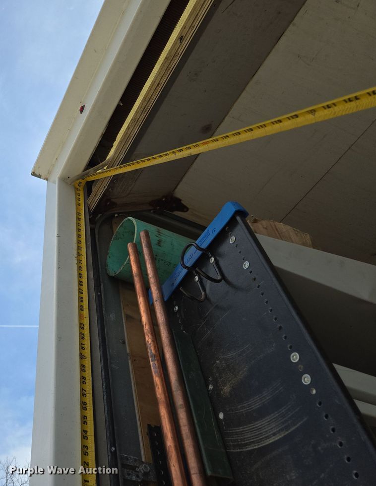 image for item EM7150 2019 Isuzu  NPR box truck