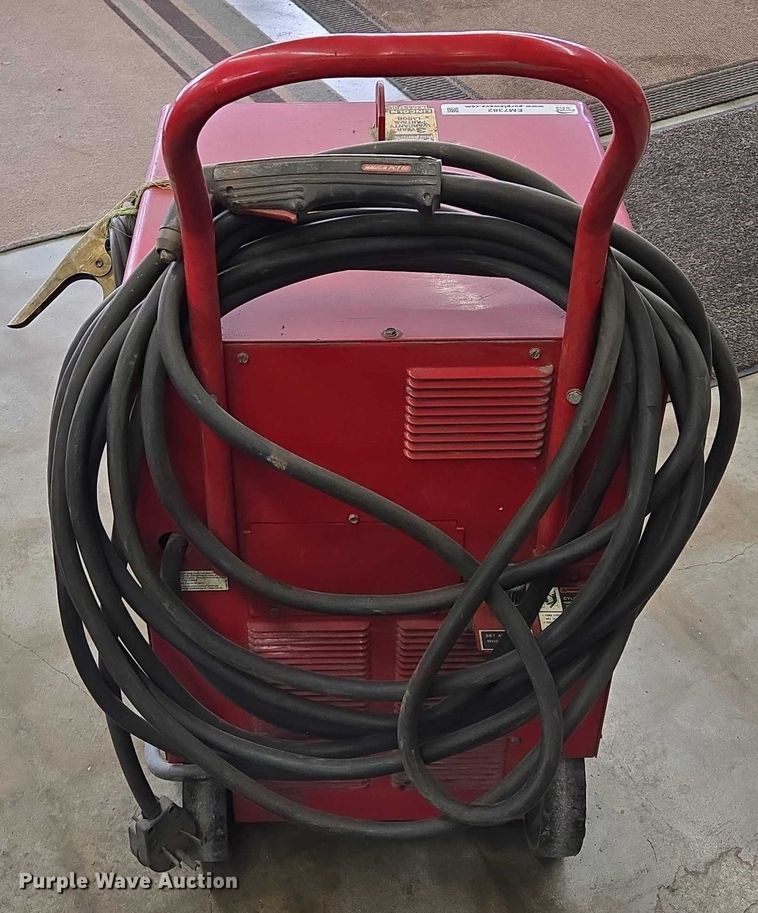 image for item EM7382 Lincoln Electric Pro-Cut 60 plasma cutter