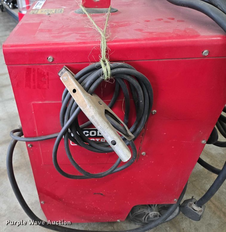 image for item EM7382 Lincoln Electric Pro-Cut 60 plasma cutter