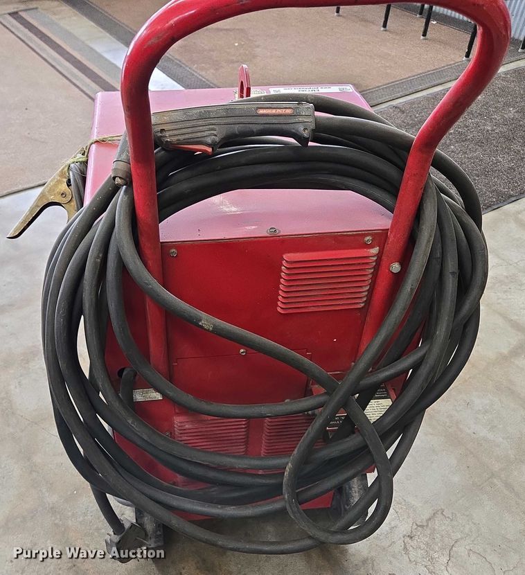 image for item EM7382 Lincoln Electric Pro-Cut 60 plasma cutter