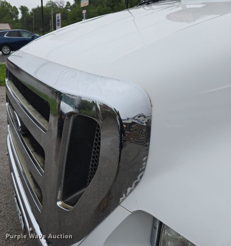 image for item EM7383 2004 Ford F650 Super Duty XL dump truck