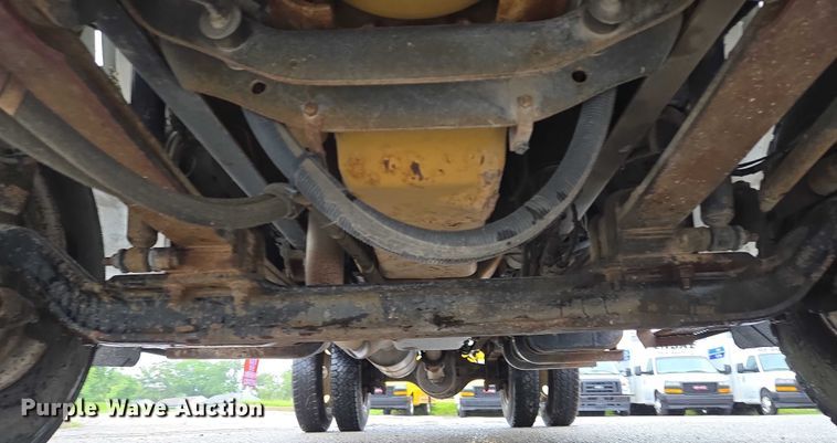 image for item EM7383 2004 Ford F650 Super Duty XL dump truck