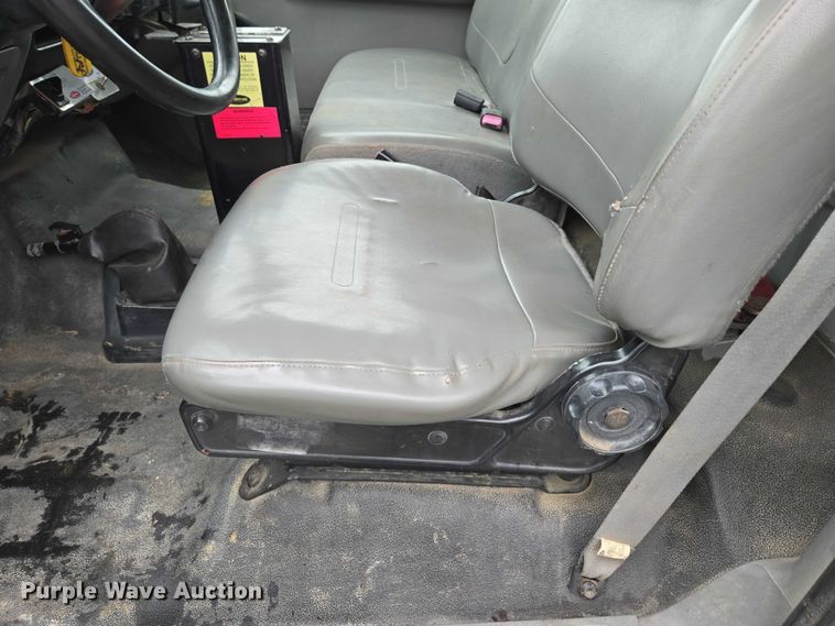 image for item EM7383 2004 Ford F650 Super Duty XL dump truck