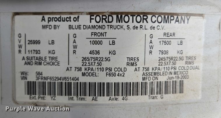 image for item EM7383 2004 Ford F650 Super Duty XL dump truck