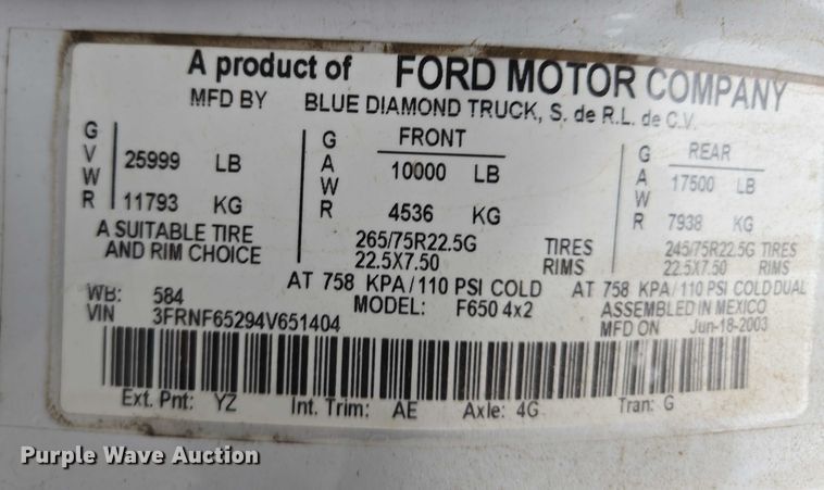 image for item EM7383 2004 Ford F650 Super Duty XL dump truck