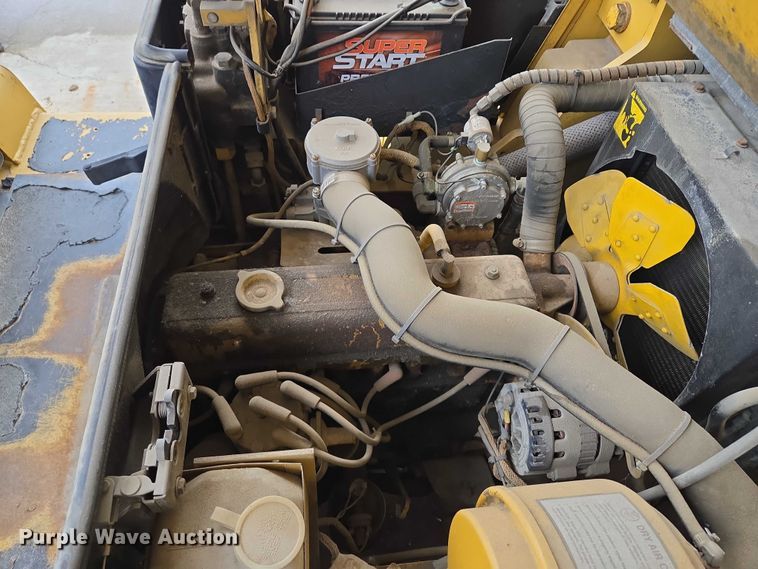 image for item EM7385 Daewoo G25S forklift