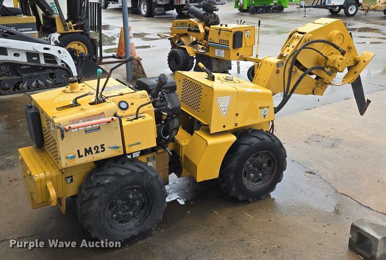 image for item EM7386 1999 Vermeer LM25 vibratory cable plow