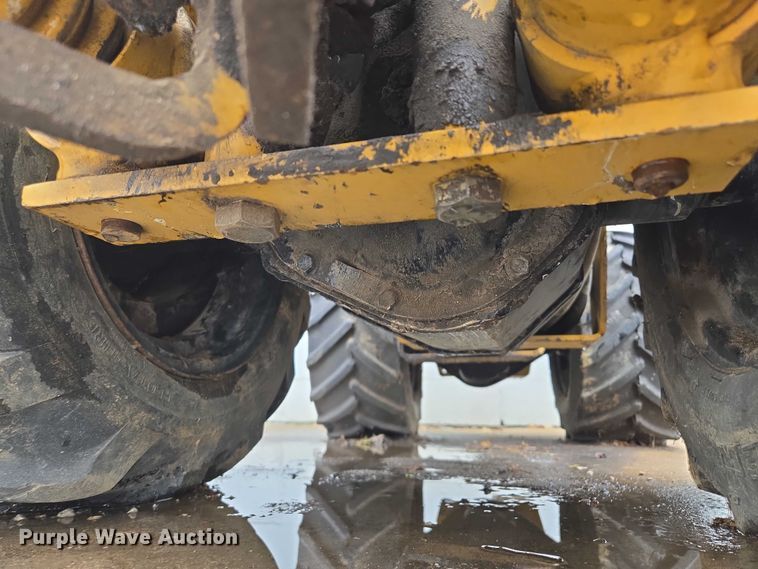 image for item EM7386 1999 Vermeer LM25 vibratory cable plow