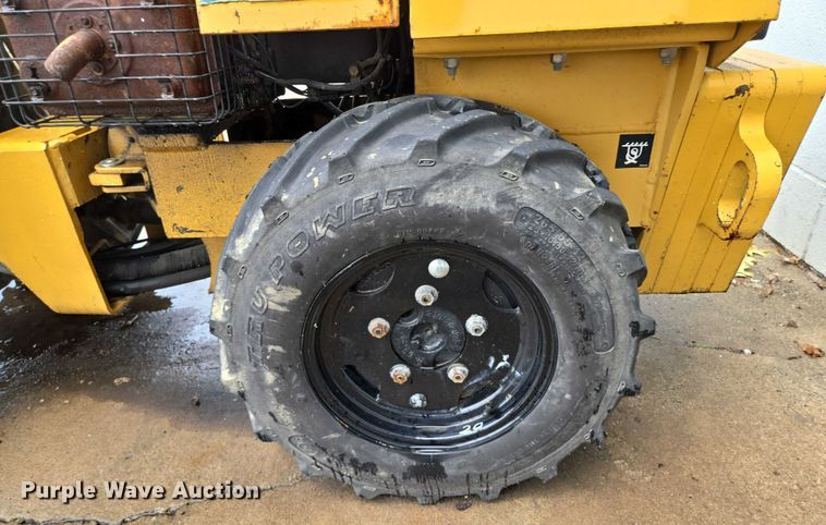 image for item EM7386 1999 Vermeer LM25 vibratory cable plow