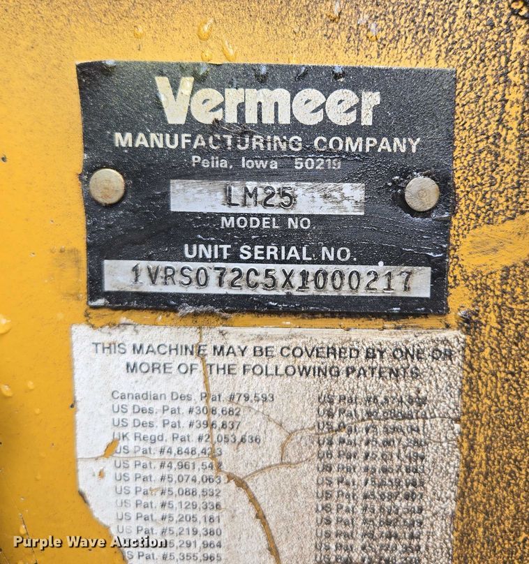 image for item EM7386 1999 Vermeer LM25 vibratory cable plow