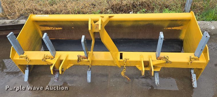 image for item EM7388 Box blade