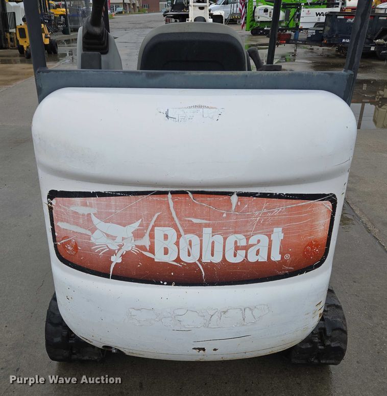 image for item EM7390 2011 Bobcat 324 M mini excavator