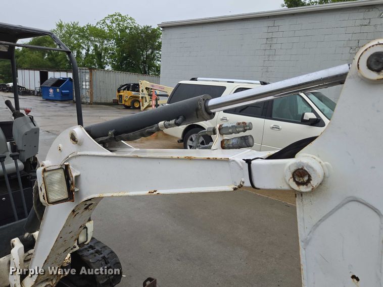 image for item EM7390 2011 Bobcat 324 M mini excavator