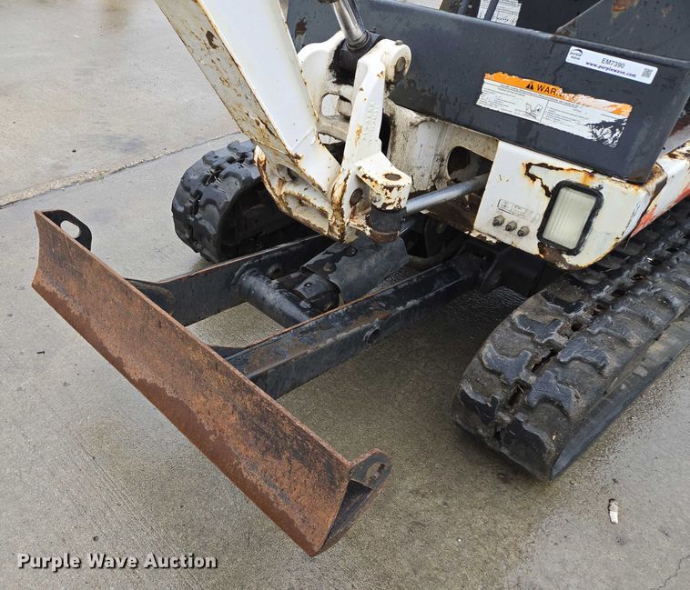 image for item EM7390 2011 Bobcat 324 M mini excavator